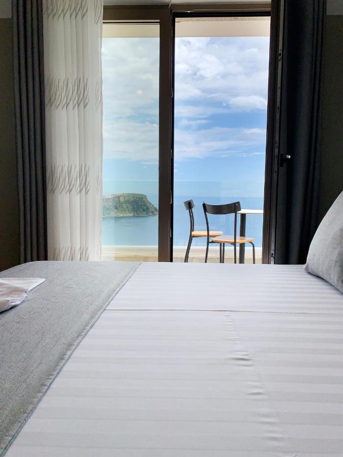 Vila 8 Hotel Himare Exterior photo